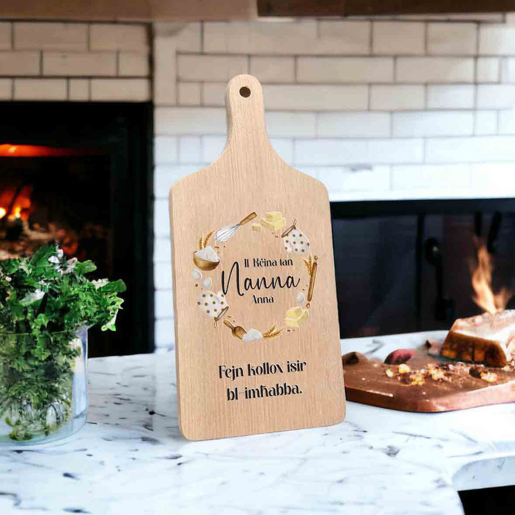 Decorative Standing Chopping Board - Wreath